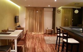 J & P Apartments